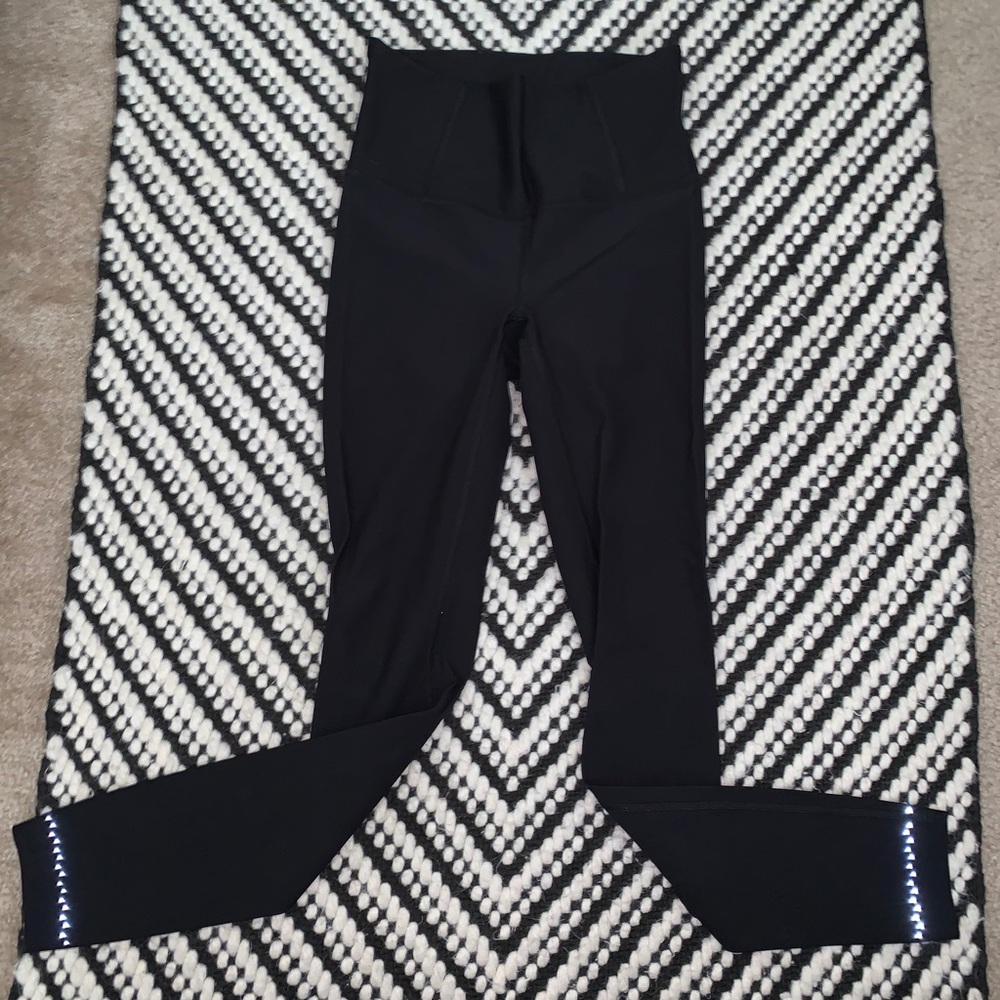 Zoned in Tight 27” sz 6 lululemon NWOT